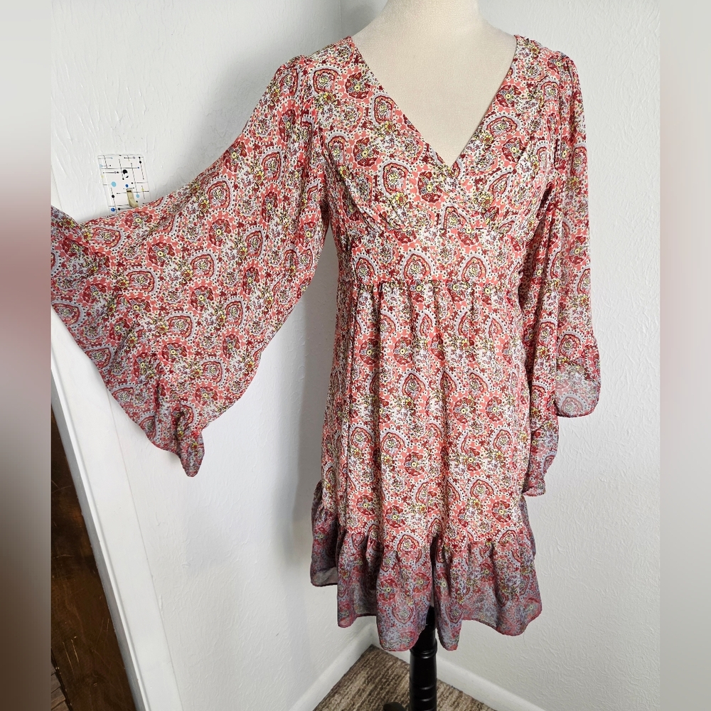 Betsey Johnson Pink & Red Paisley Dress, Long Bell Sleeves, Ruffled Hem, Sz 6 - Picture 4 of 14